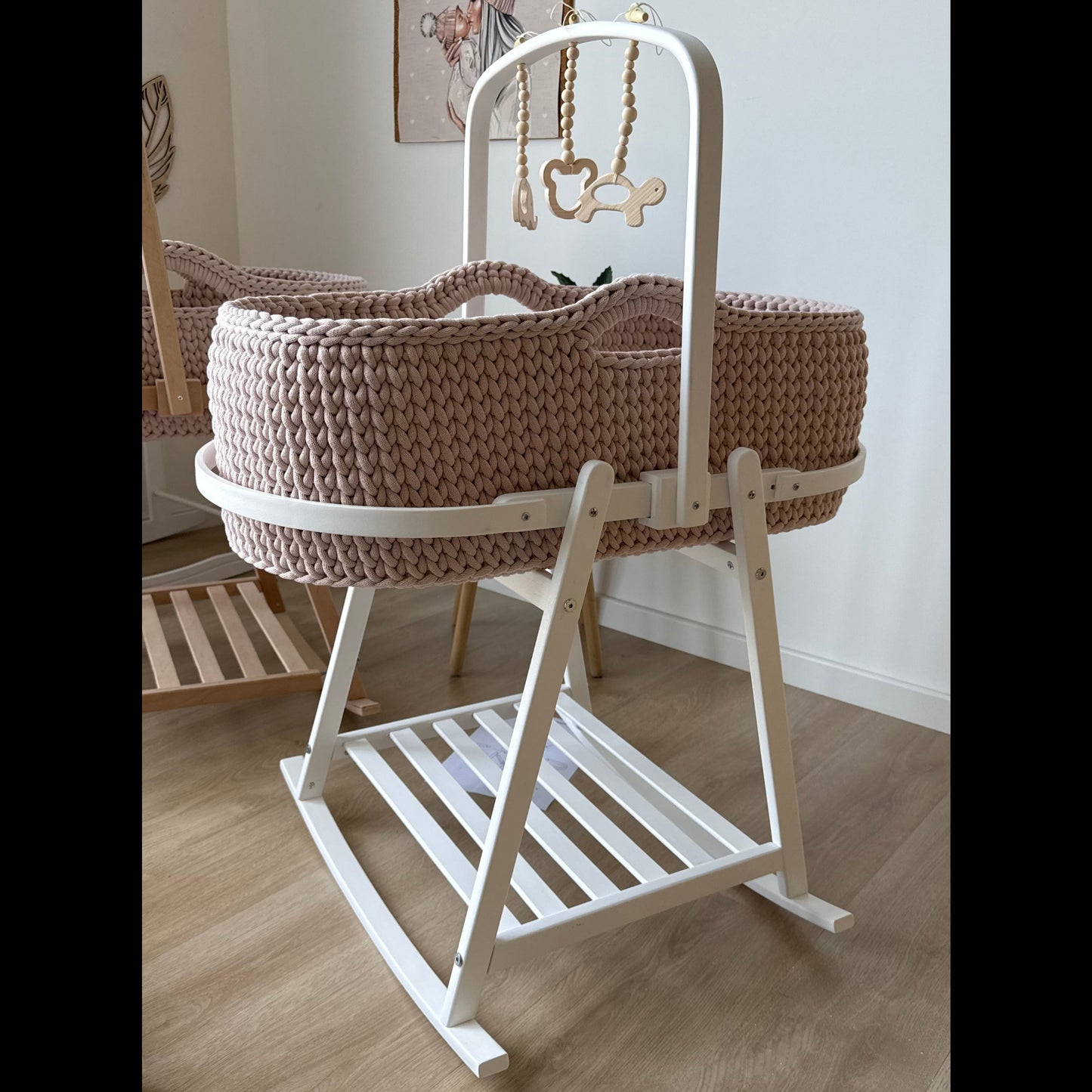 Support à bascule pour couffin bébé - L'Élégance