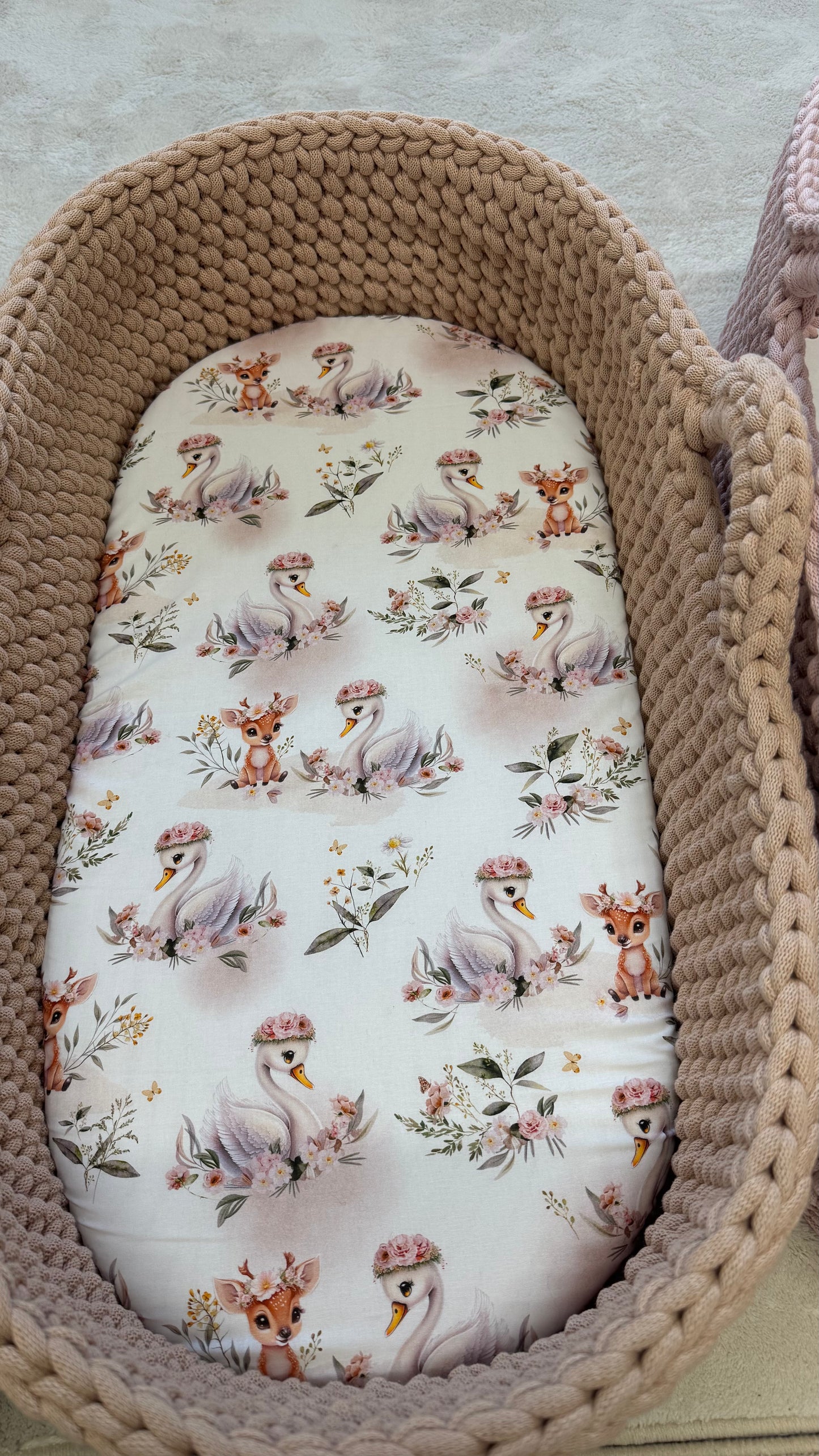 Organic cotton fitted sheet for Moses basket – 75×35 cm – SWAN
